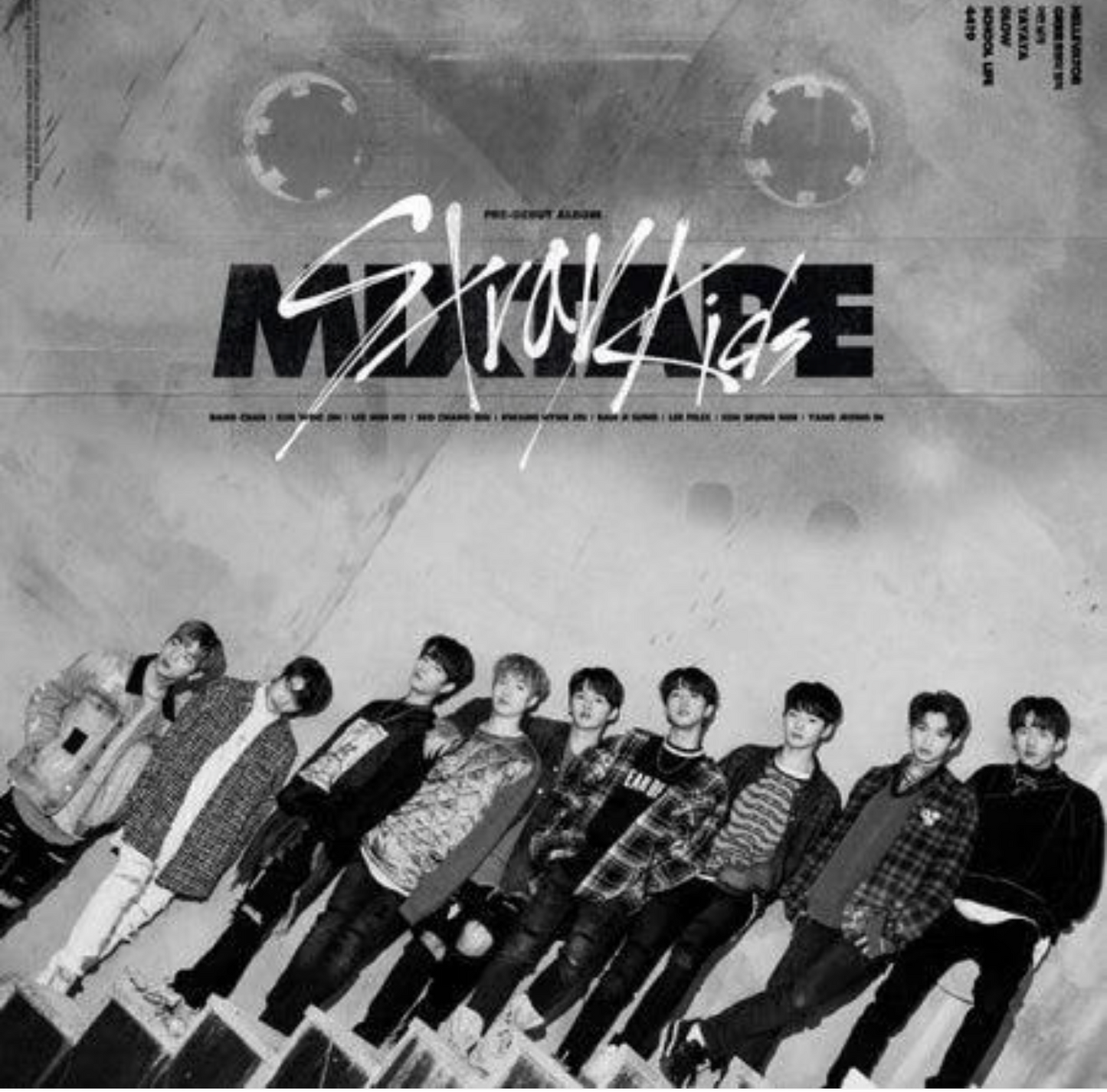 STRAY KIDS - MIXTAPE