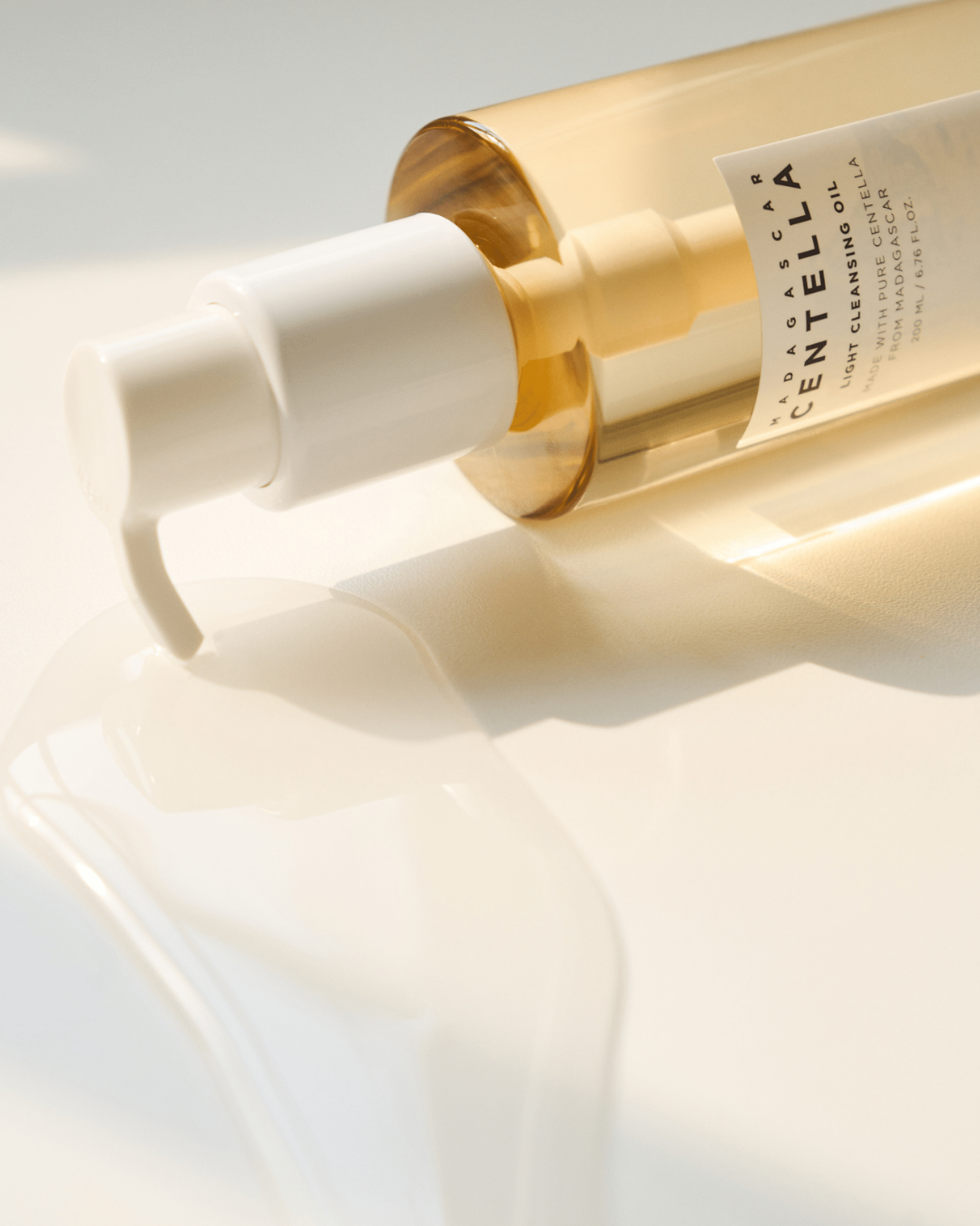 SKIN1004 - Madagascar Centella Light Cleansing Oil SKIN1004