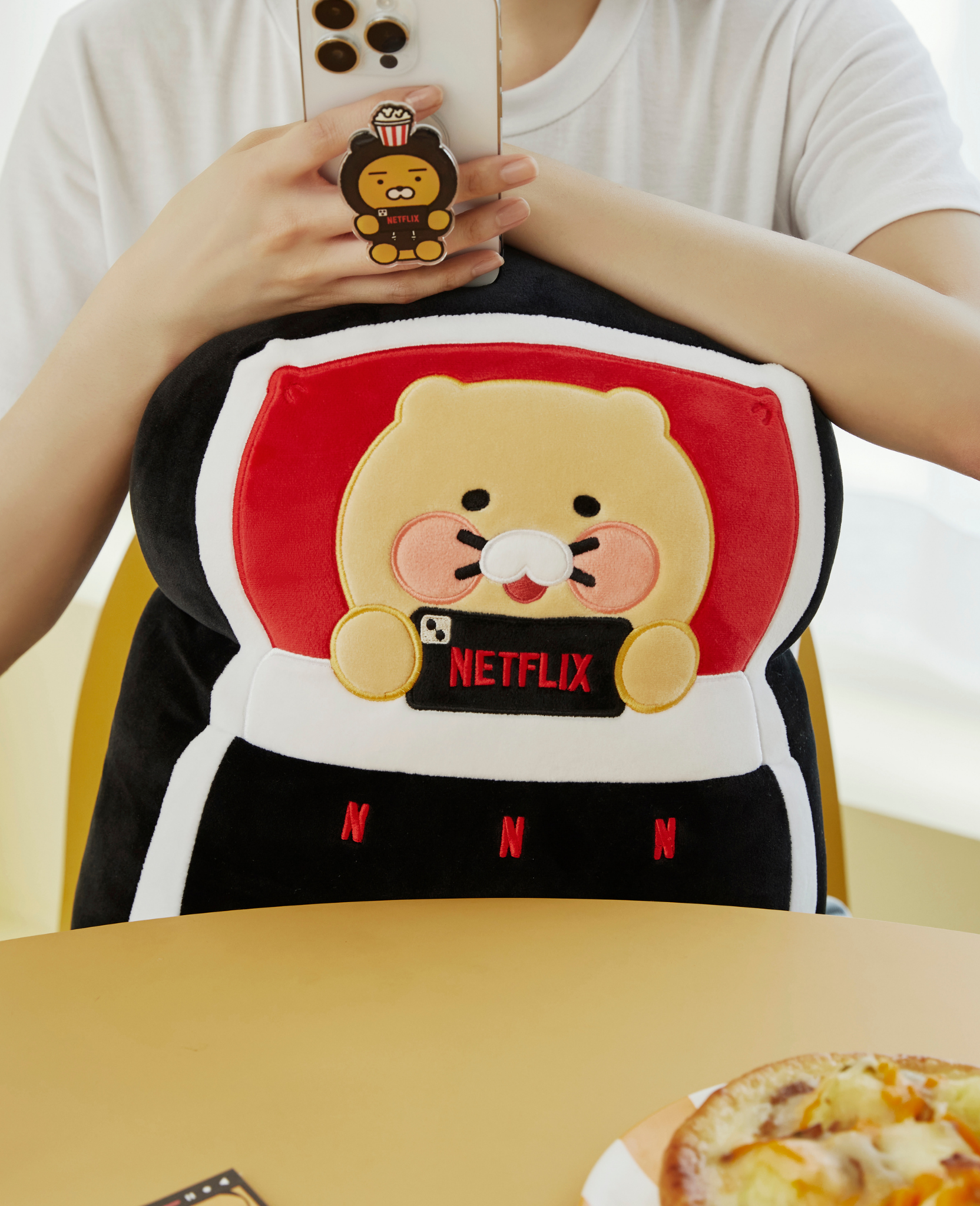 Ryan Netflix X Kakao Friends Phone Grip Kakao Friends